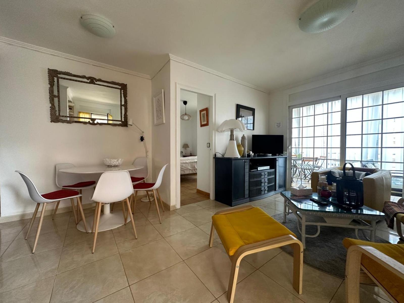 A Dos Pasos Del Mar Apartment *